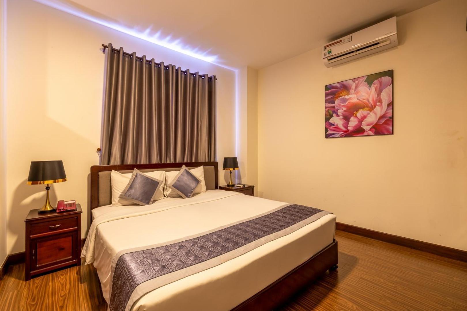 Baly Hotel Hue Exterior photo